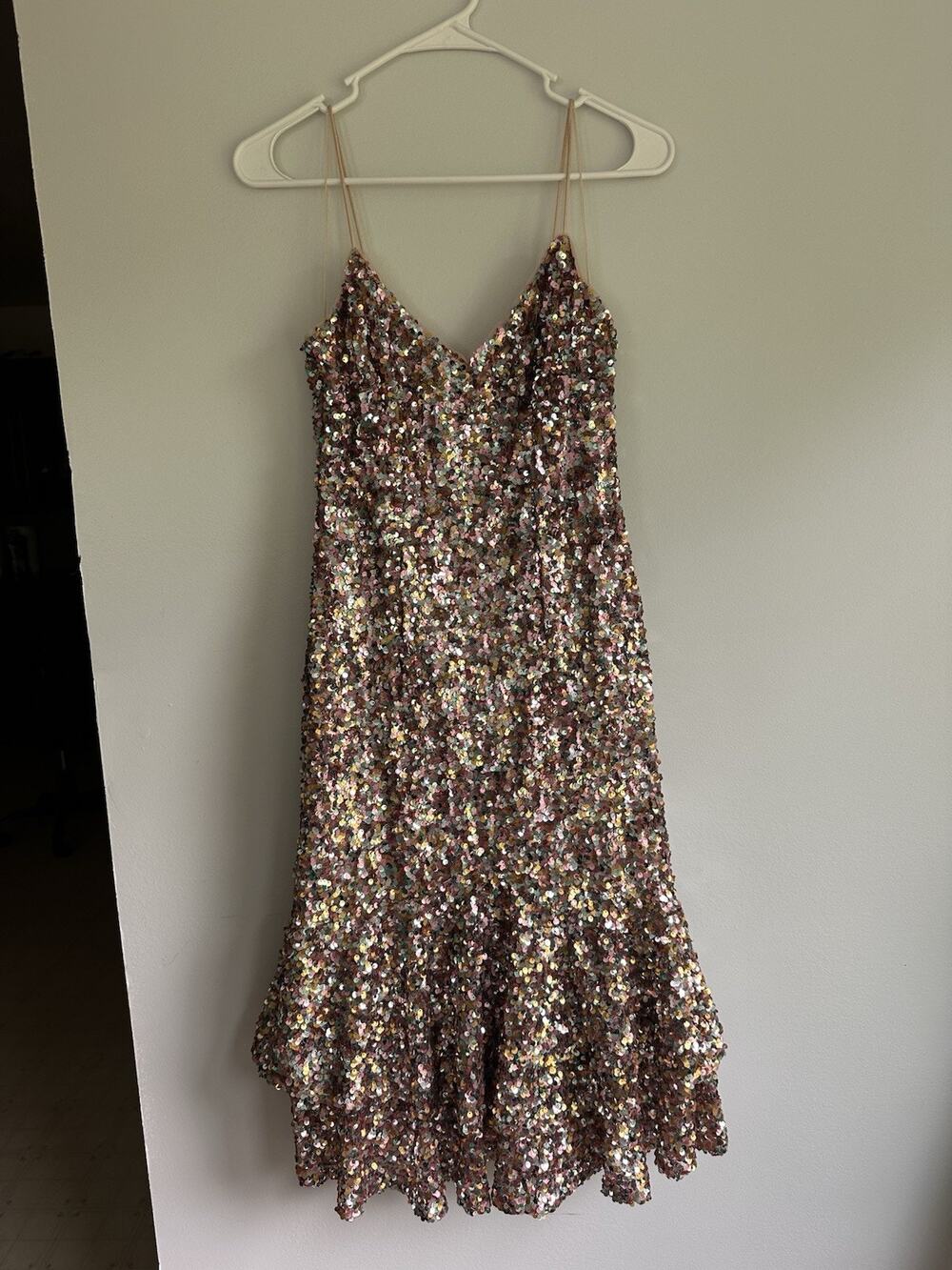 Adrianna Papell Woman’s Size 2P Petite Sequin Ruffle Hem Cocktail Dress